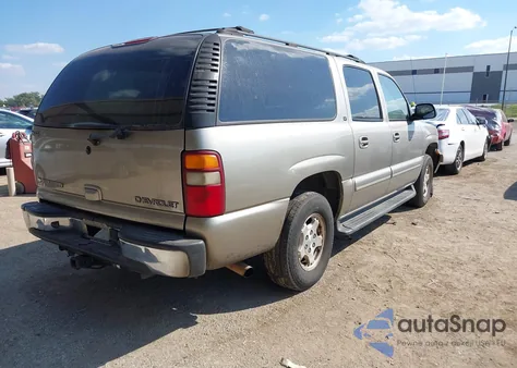 2003 Chevrolet Suburban 1500 Lt из США, поврежденный, VIN 3GNEC16Z93G105748